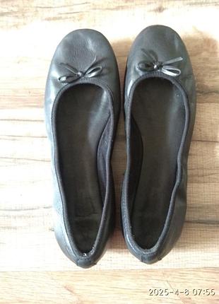 Продам балетки 37р