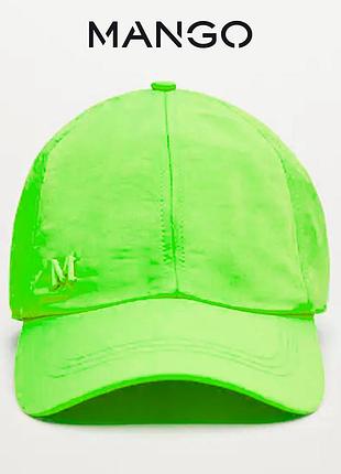 Нова яскраво зелена кепка з лого mango