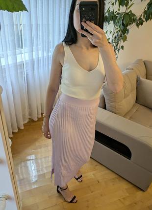 Спідниця в рубчик  міді