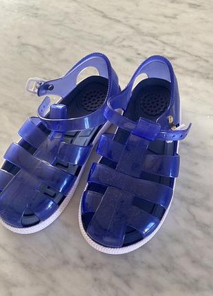 Сандалі дитячі