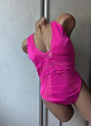 Эффектный купальник