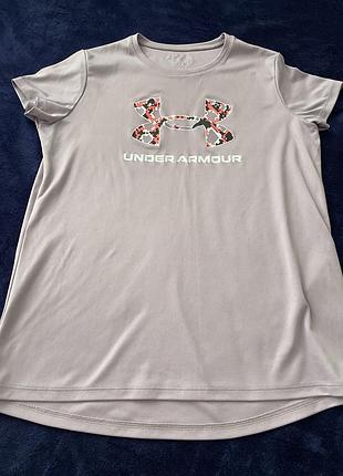 Футболка жіноча