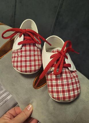 Взуття для немовлят