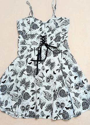 Летний сарафан с бабочками