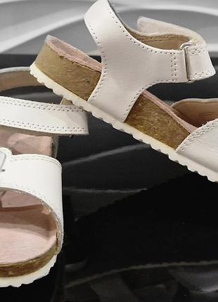 Босоножки next 28,5