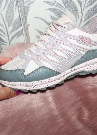 fila white кроссовки