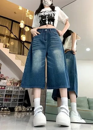 Жіночі подовжені джинсові шорти