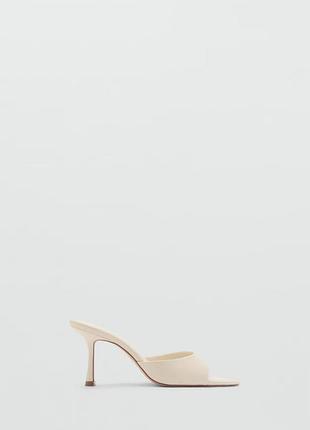 Босоніжки мюлі mango шльопанці на тонких підборах 17032923 артикул