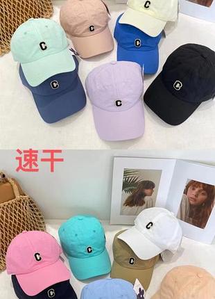 Бейсболка-кепка однотонна літня в асортименті. літера "с". стильні головні убори.
