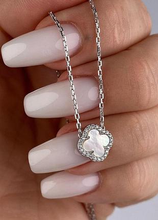 Колье серебряное клевер перламутр