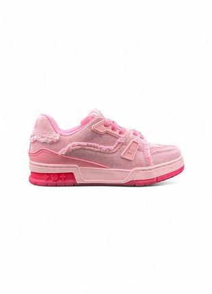 Trainer triple pink
