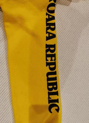 Стильный жёлтый свитшот, укороченный худи на флисе с капюшоном h&m4 фото