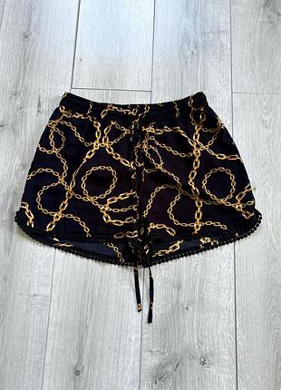 Літні шорти чорного кольору легкі жіночі розмір s в талії стягуються