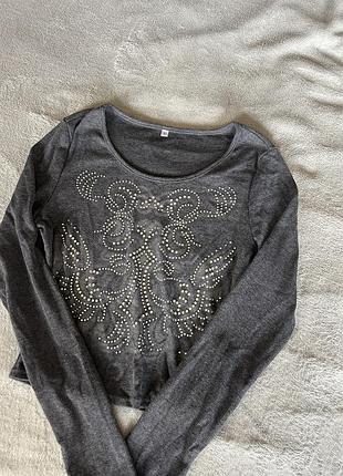 Укороченная кофта с блестками