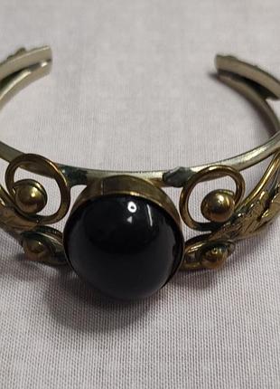 Браслет з чорним каміням