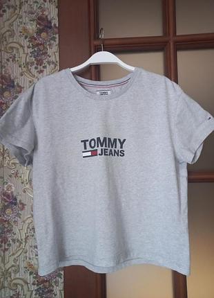 Футболка женская