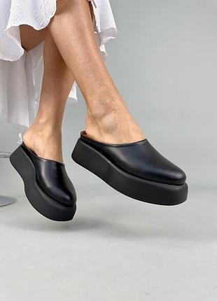 Шлепанцы сабо кожаные черные