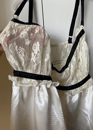 Сорочка у білизняному стилі