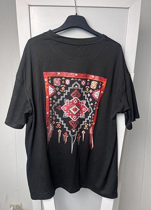 Плечі 52  груди 53 внизу 52 довжина 68 нова тканина приємна віскоза