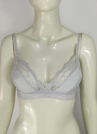 Кружевной бюстгальтер