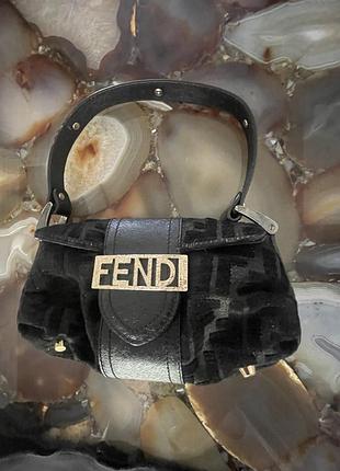 Сумка fendi маленька