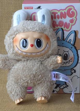 М'яка іграшка з брелоком брелок із монстром лабубу монстры labubu the monsters exciting macaron аниме-фигурка