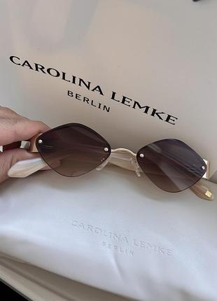 Carolina lemke окуляри