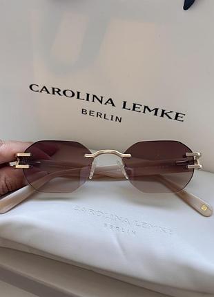 Carolina lemke окуляри
