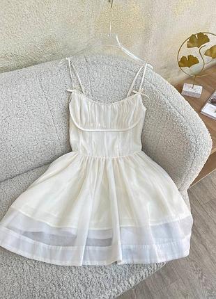 Брендова жіноча коротка святкова сукня плаття