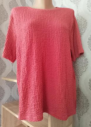 Футболка рожева