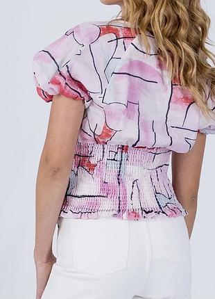 Стильна обʼємна кофта- блуза , підкреслює талію