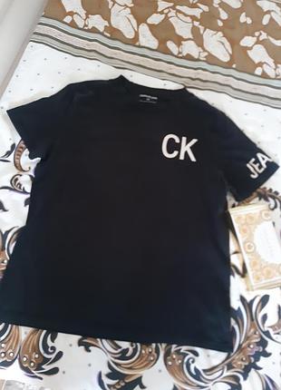 Футболка черная calvin klein l