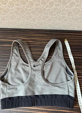 Nike топ 2