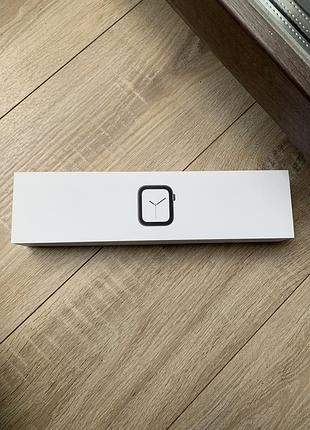 Коробка на часы apple watch series 4 44 mm space gray