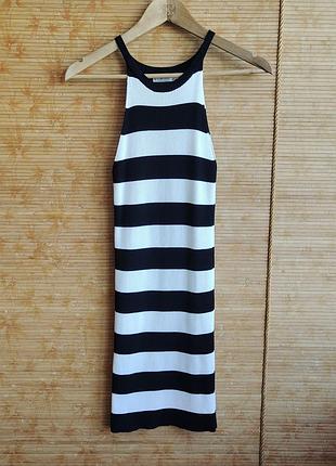 Облегающее платье в рубчик от stradivarius