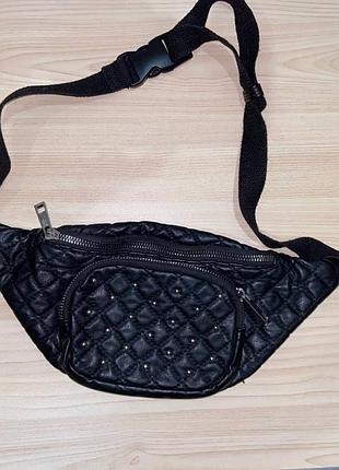 Поясная сумка бананка через плечо