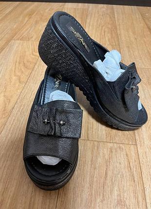 Жіночі шльопанці натуральна шкіра туреччина