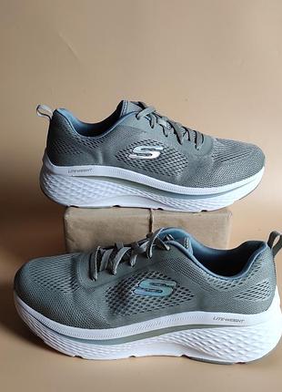 Кросівки skechers р.40 довжина устілки 26 см.