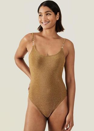 Блискучий купальник 💙