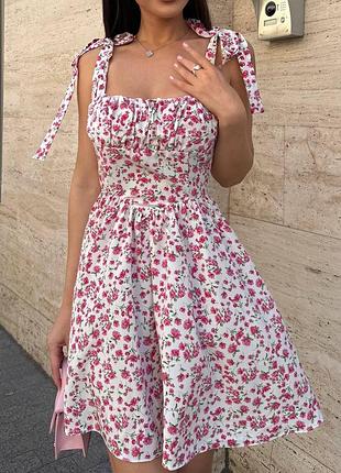 Платье на завязках