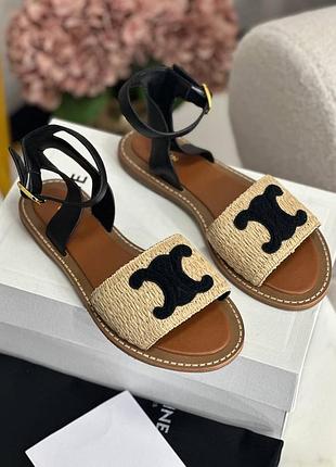 Брендові жіночі шкіряні босоніжки