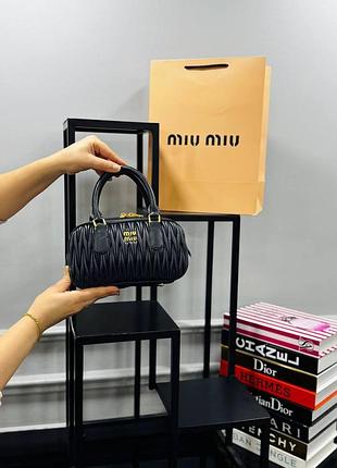 Сумка маленька стьобана чорна жіноча miu miu сумка міу міу крос-боді клатч люкс якість