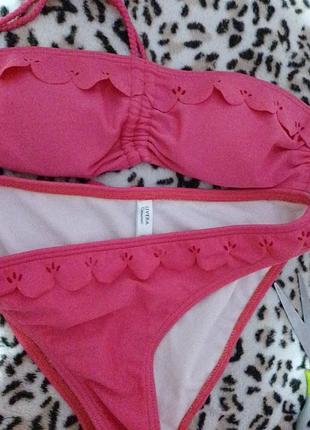 Яскравий купальник