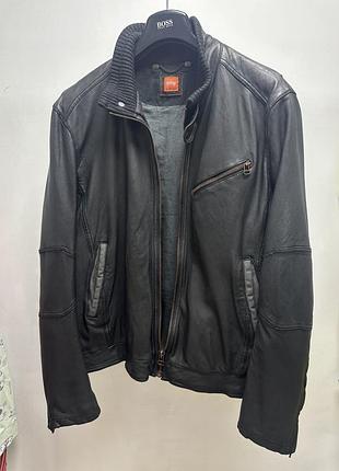 Куртка чоловіча шкіряна boss l
