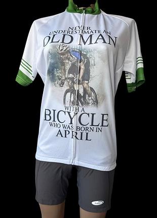 Велоджерсі з принтом old man with bicycle, біло-зелена, розмір l