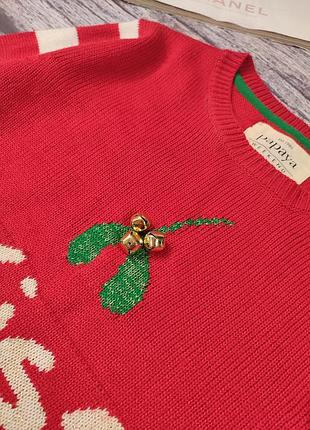Новогодний свитер с колокольчиками3 фото