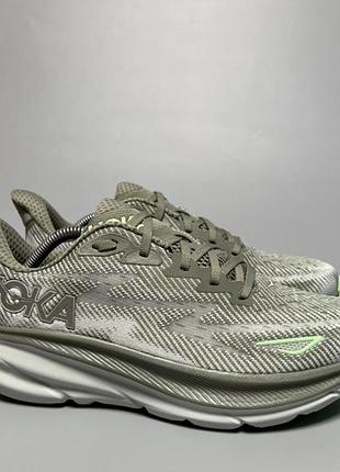 Беговые кроссовки hoka one one clifton 9