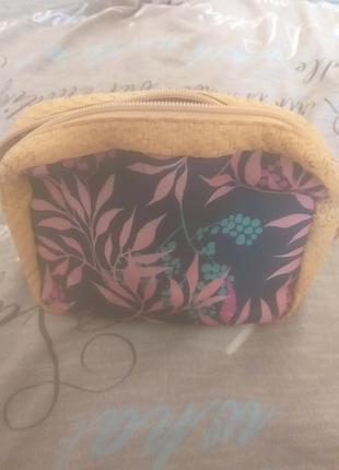 Косметичка жіноча плетена