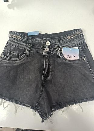 Джинсовые шорты для девушек подростков.