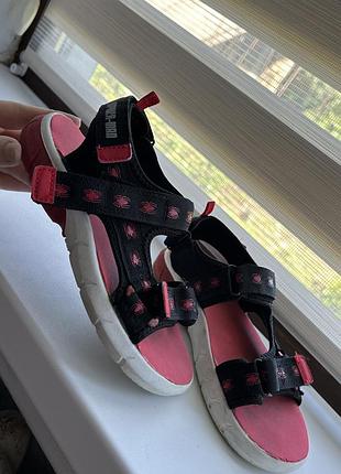 Босоніжки на хлопчика